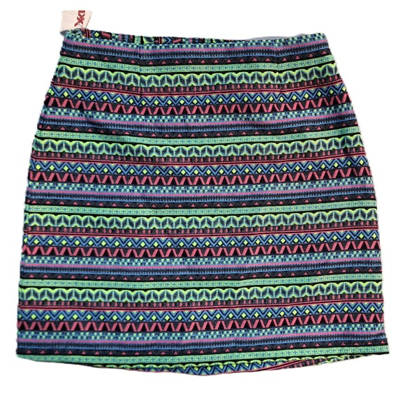 Shrinking Violet Dresses & Skirts - Shrinking Violet Geometric Stripe Tribal Tapestry Mini Skirt Woven Cotton XS NWT